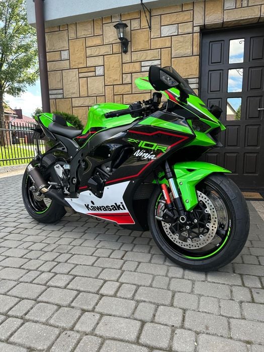 Kawasaki ninja zx10r 8tys km sportowy motocykl r1