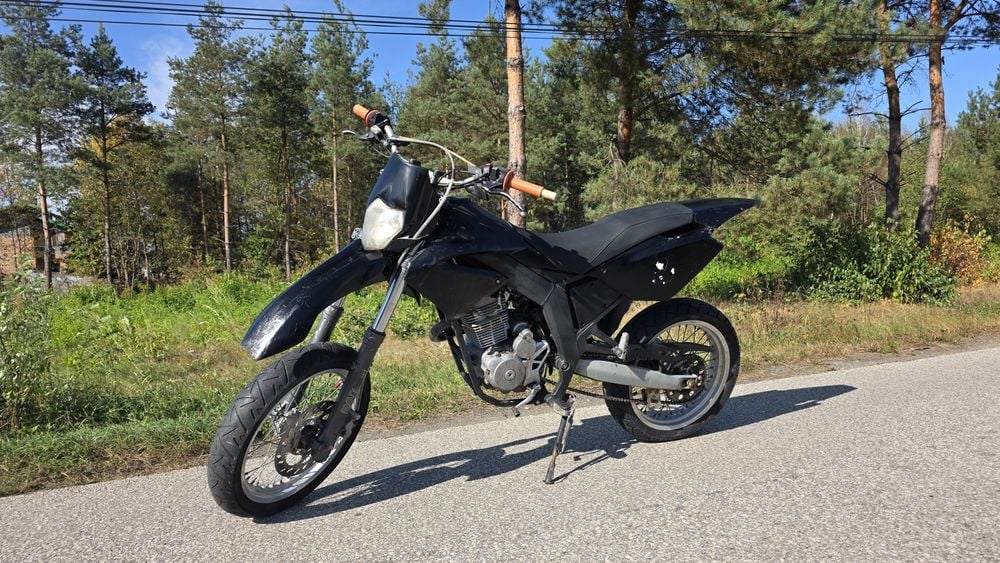 Derbi sonda 125 motocykl sprawny supermoto rieju aprilia dostawa