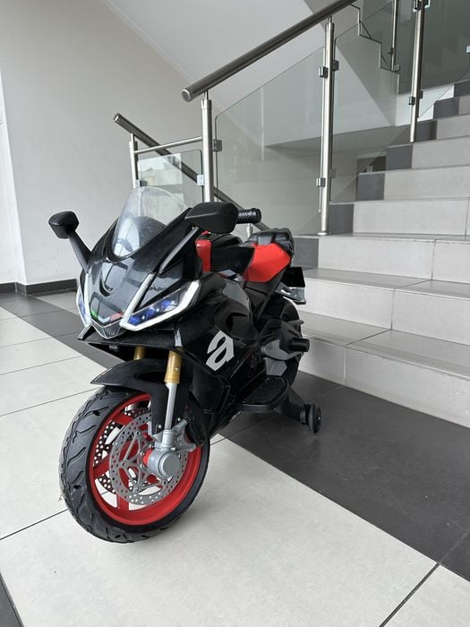 Motocykl elektryczne Aprilia RS660