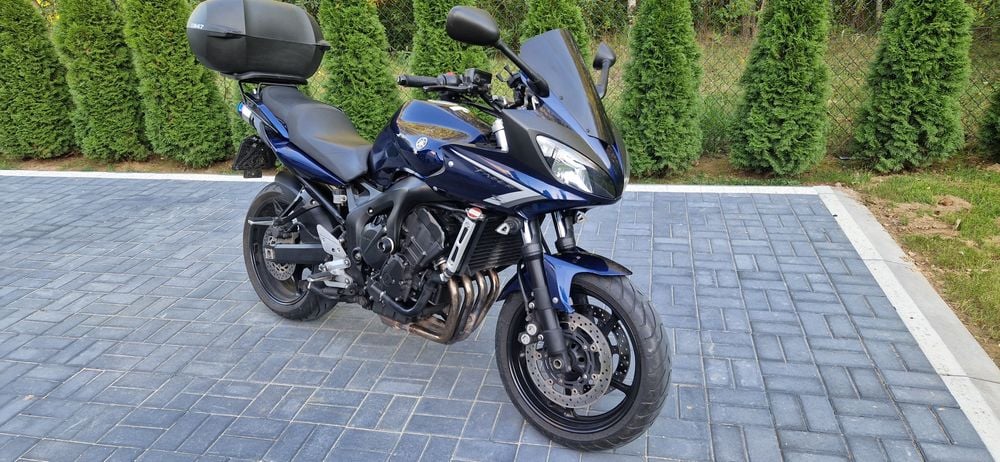 Zamienie  Motocykl Yamaha fz6 s2  2009