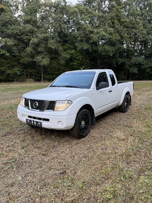 Nissan Navara Pick Up 2,5 dci Zadbana Ciężarowa