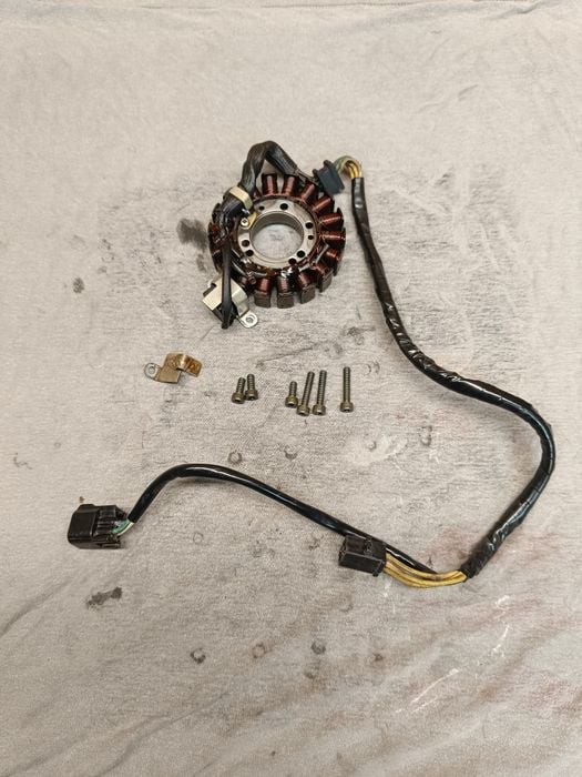 Zapłon stator stojan impulsator części Suzuki DRZ DR-Z 400 E S SM LTZ