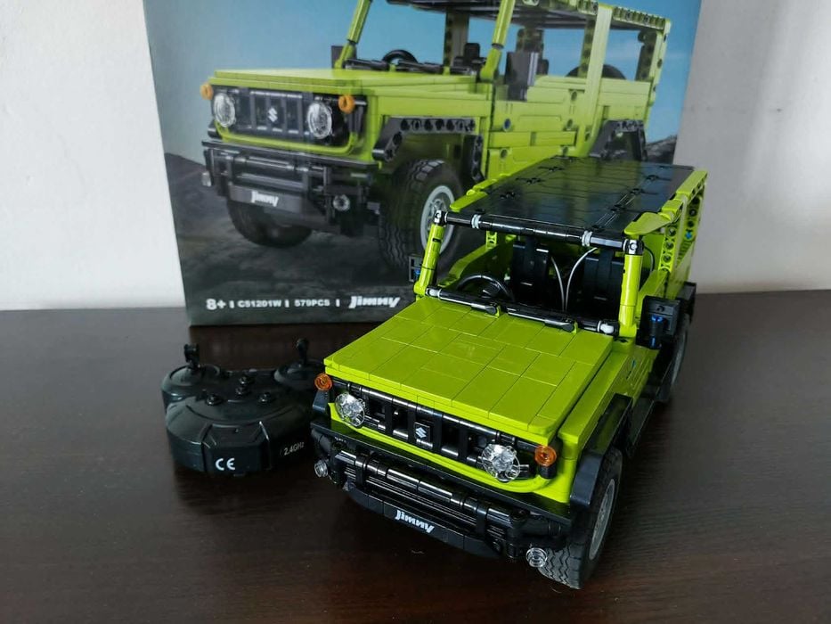 Klocki konstrukcyjne CaDA Samochód 32 cm terenowy Suzuki Jimny zdalnie sterowany RC 579 elementów
