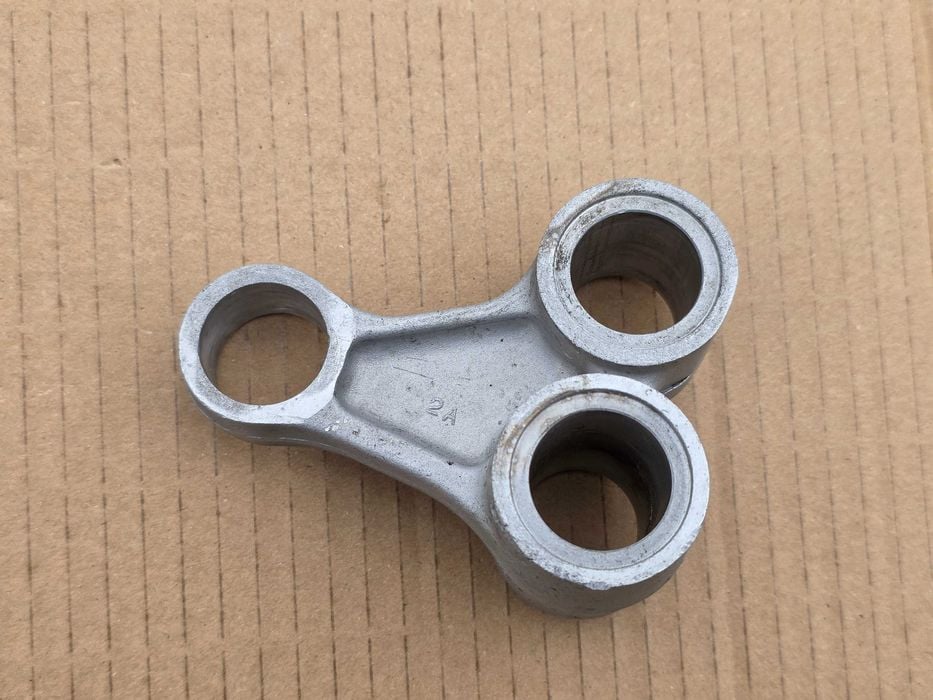 Kiwak kość łącznik linkage Suzuki RM 125 / 250 r. 04-08 OEM