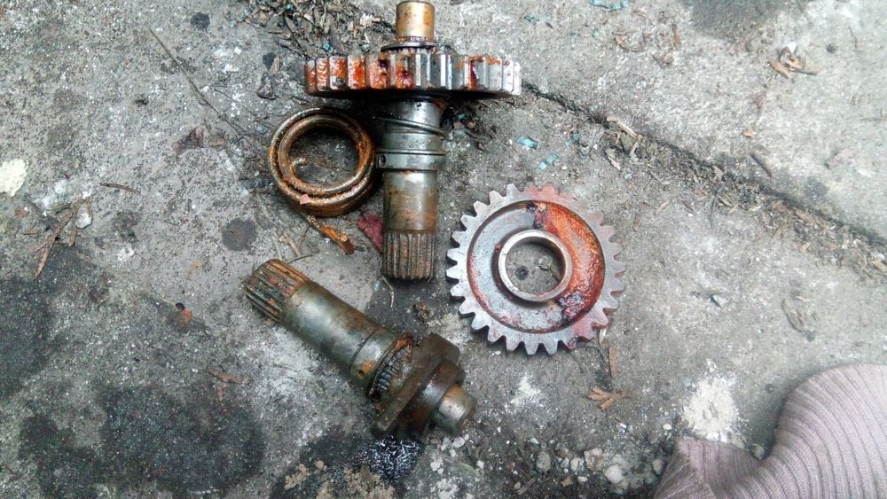 Suzuki RM 125/250 wałki tryby kopniaka