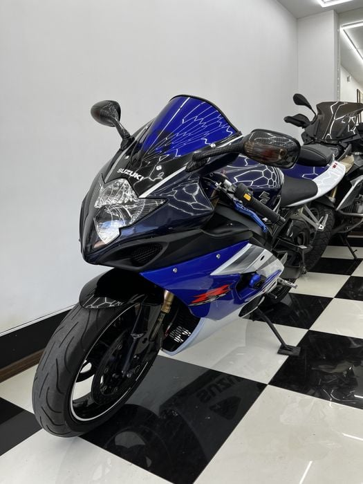 Suzuki GSXR1000 K5 gsxr 1000 Niemcy sport R1 CBR ZX S