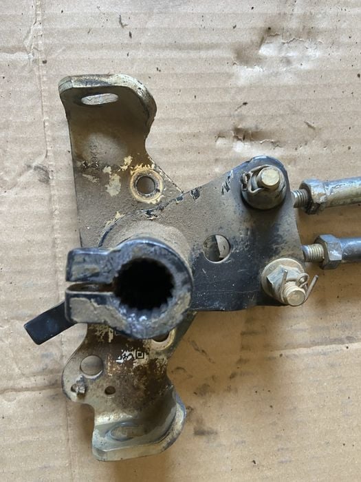 Mocowanie drażków kierownicy polaris scrambler 1000 sportsman drażek