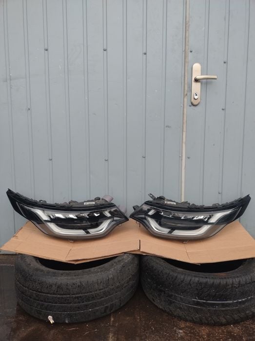 Reflektor lampa Land Rover Discovery V L462 LED 7PIN Europa