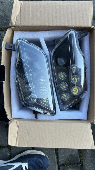Lampy przednie honda trx