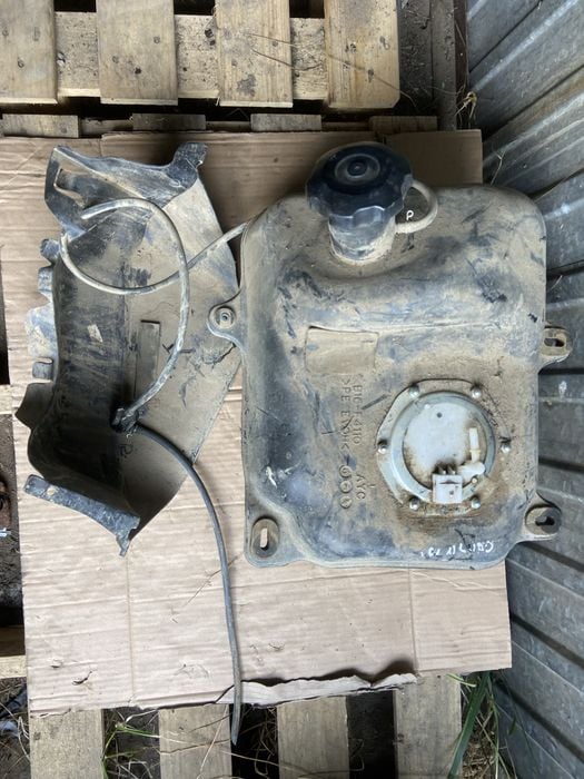 Zbiornik paliwa bak Yamaha grizzly 700 kodiak 700 nowy model pompa paliwa grizzly