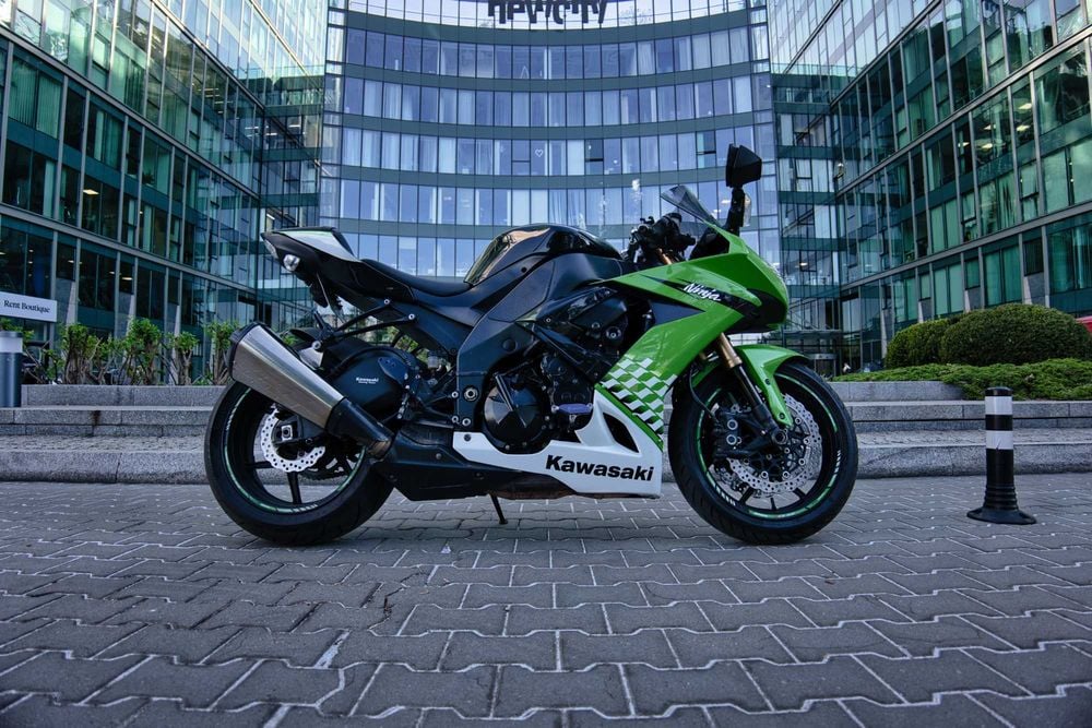 Kawasaki ZX10R 2008 - Zrobiony silnik (faktura 11k), doinwestowany