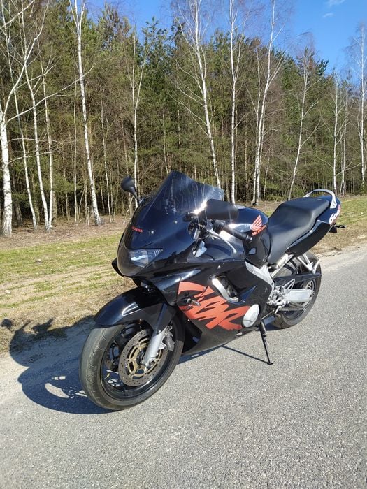 Honda CBR 600 F4