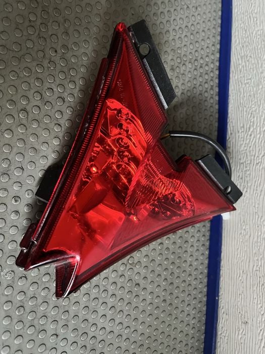 Lampa tył aprilia rs4  50 125 tuono