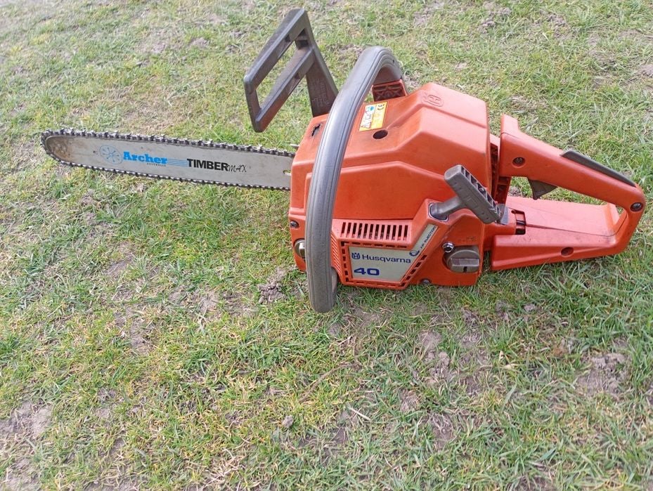 Husqvarna 40  2.7KM