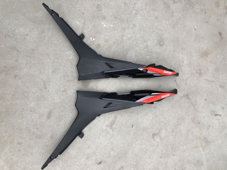 Ogon owiewki aprilia 125 tuono zadupek