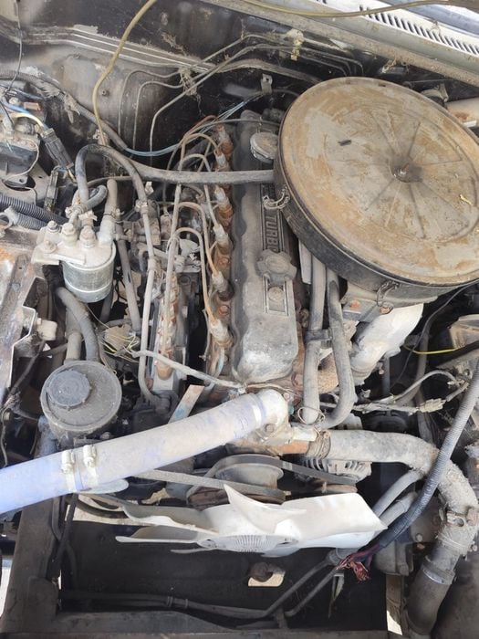 nissan patrol diesel przedni napęd koła felgi resory lampa zderzak drzwi rama fotel kierowcy wał napędowy skrzynia biegów wtryski alternator reduktor
