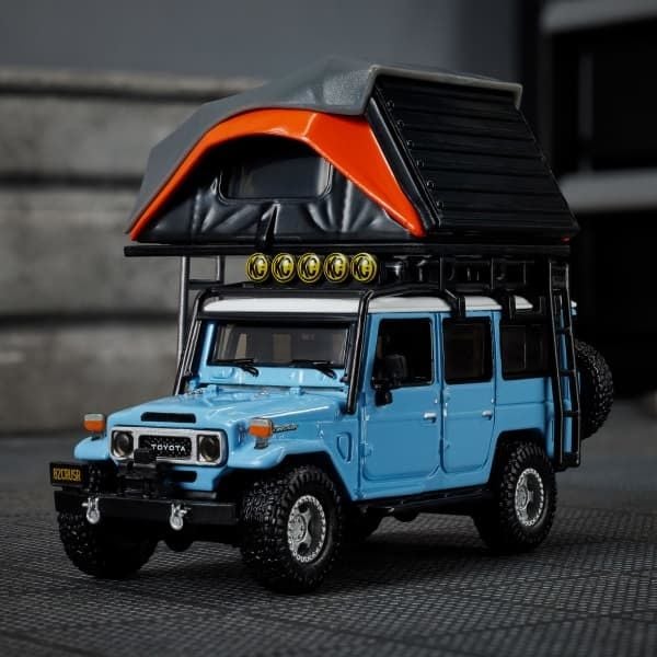 Hot Wheels Elite 64 Toyota Land Cruiser  FJ45 1982 Mod Shop
