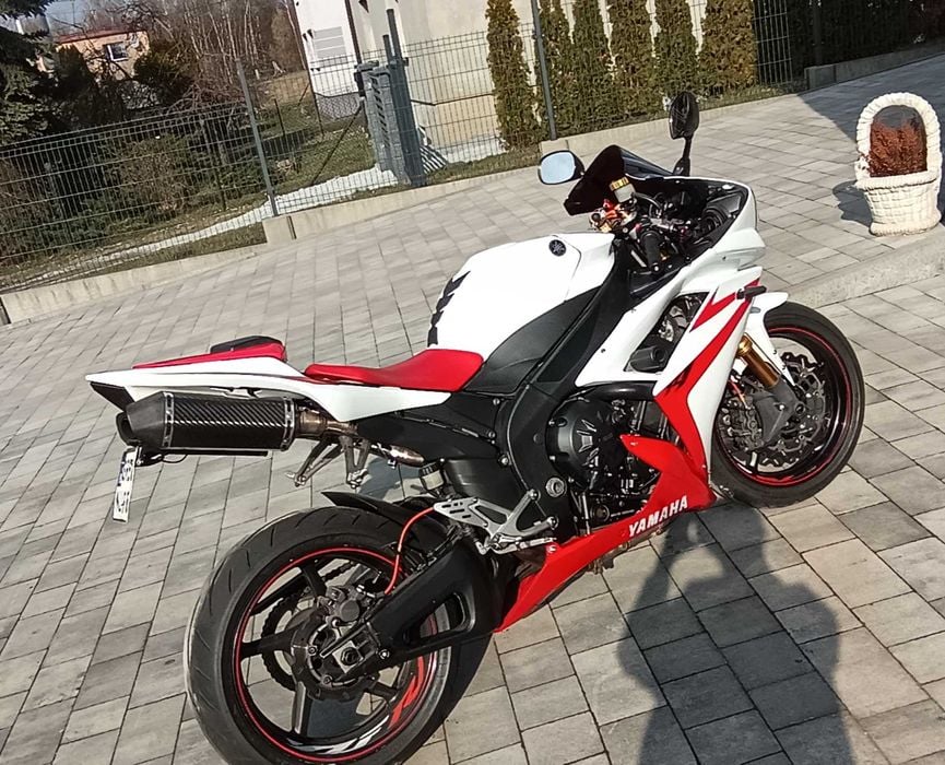 Yamaha R1 RN19 2007  1000