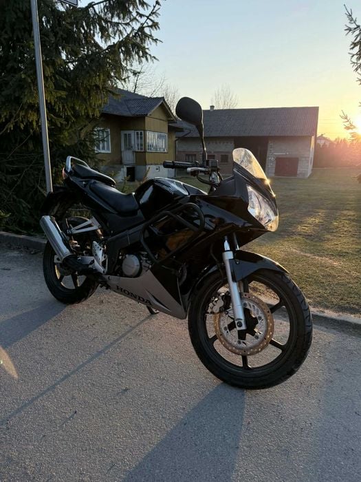 Honda CBR 125 – 2004 r. | 23 tys. km | Zadbana |