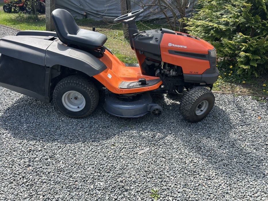 Kosiarka traktorek husqvarna tc138