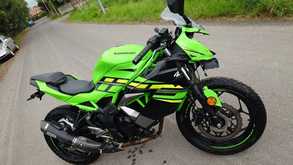Kawasaki ninja 125 2021 rok okazja Arrow 21tys km