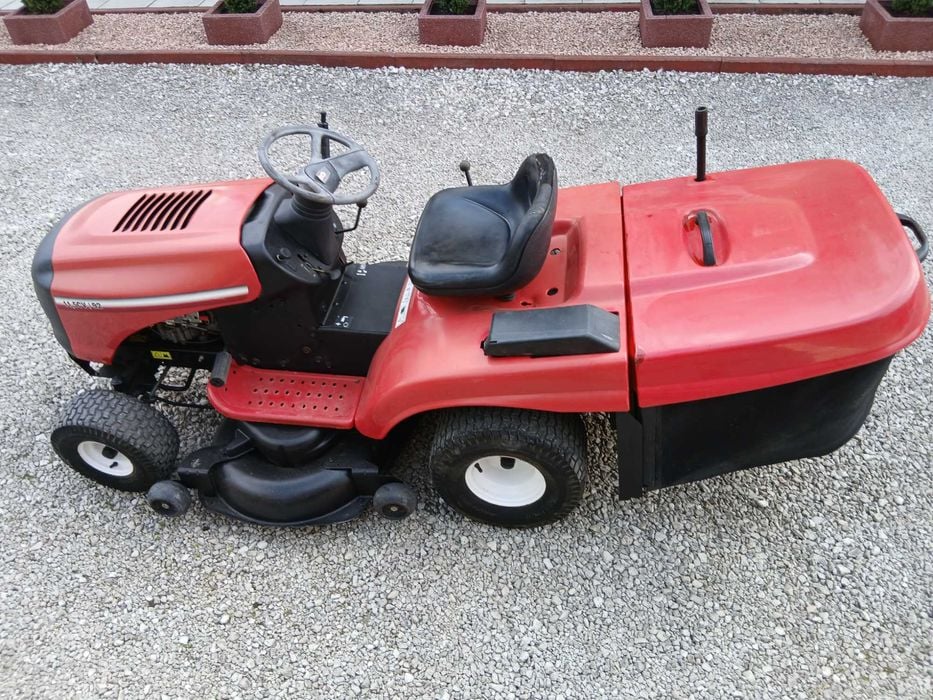 Traktorek  Kosiarka  Husqvarna  Briggs &  Stratton  15,5KM.  manual.W ofercie inne marki.