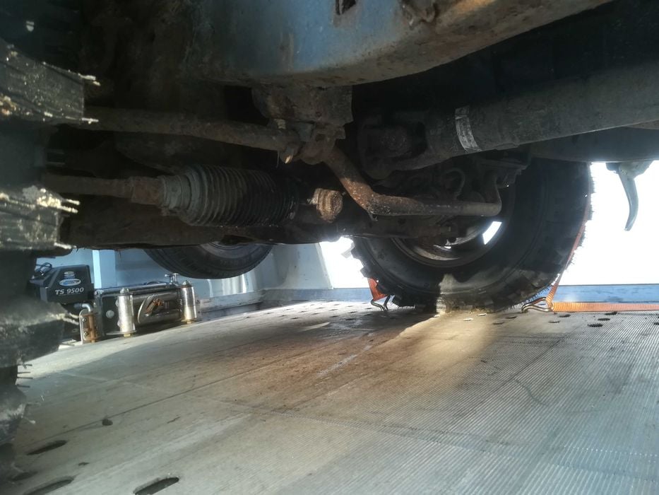 Toyota land cruiser 90 95 most głowka tył 10 na 43 blokada