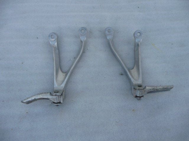 honda cbr1000 rr sc59 lewy prawy set podnóżek tył