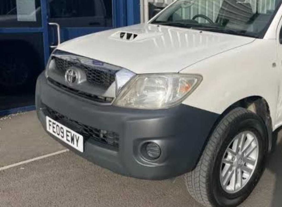 Przód kompletny toyota hilux vll 2009r