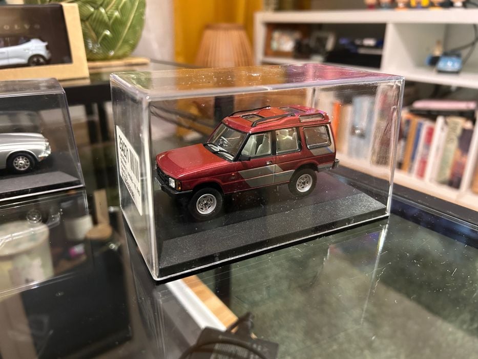 Land Rover Discovery 1:43 Oxford