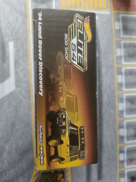 Hot Wheels Elite Mod Shop Land Rover Discovery nie RLC Chase