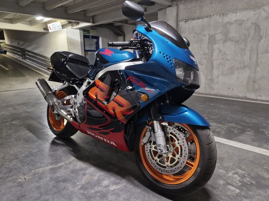 Honda CBR 900 RR Fireblade