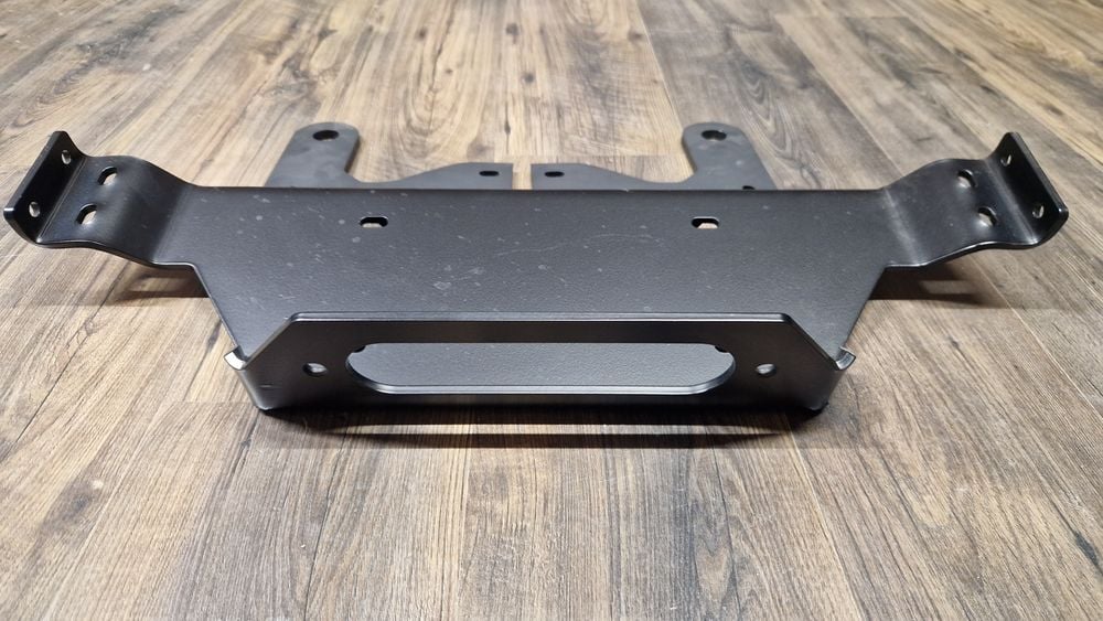 Płyta pod wyciagarke SUZUKI jimny