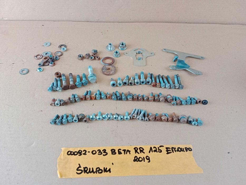 Beta RR 125 Enduro Śrubki Śruby Owiewek 13-20