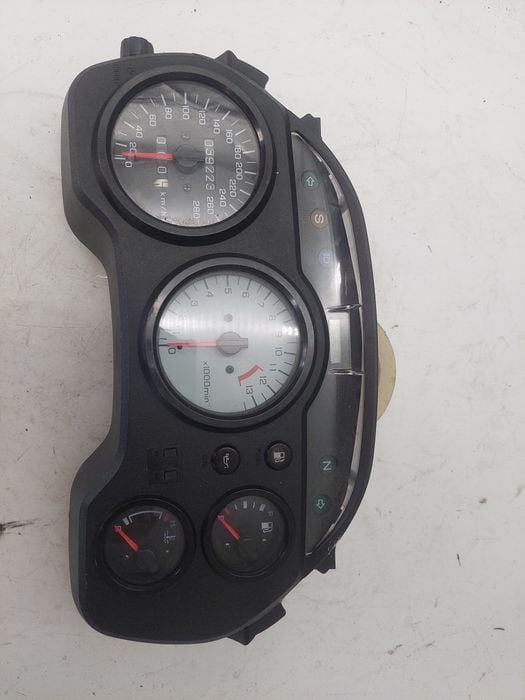 Honda vfr 750 rc36  licznik zegary