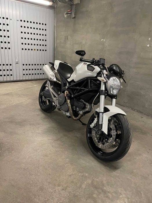 Ducati Monster 696  | 2008 | 4 tys. km | Stan bardzo dobry