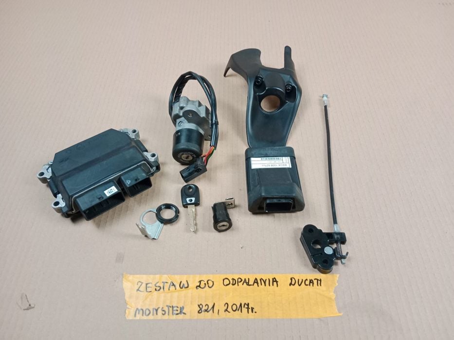 Ducati Monster 821 Zestaw Do Odpalania Komputer Stacyjka Klucz Zamek