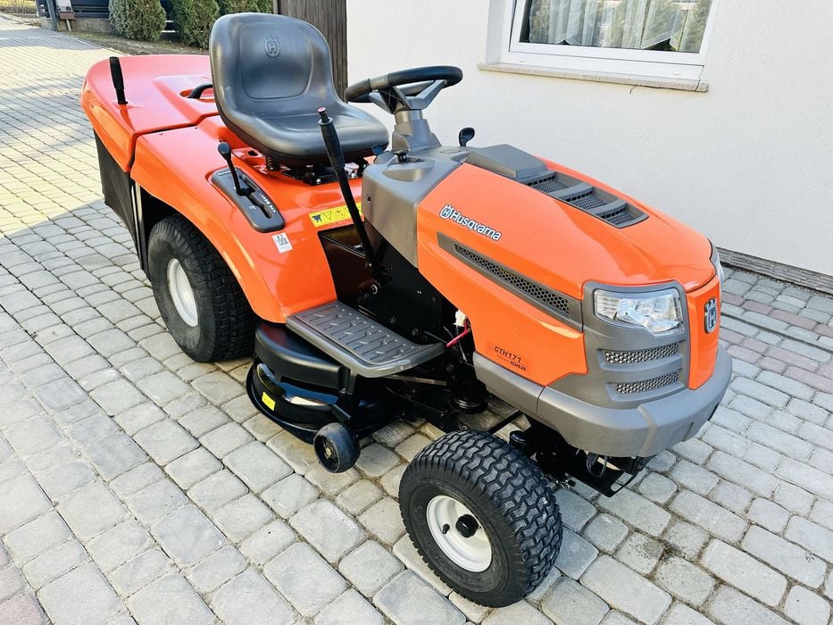 Traktorek kosiarka Husqvarna CTH 171 - 17 km pompa oleju hydro