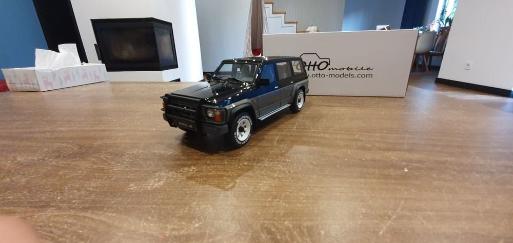 Nissan Patrol GR Y60 (1992) 1:18 Otto OT993