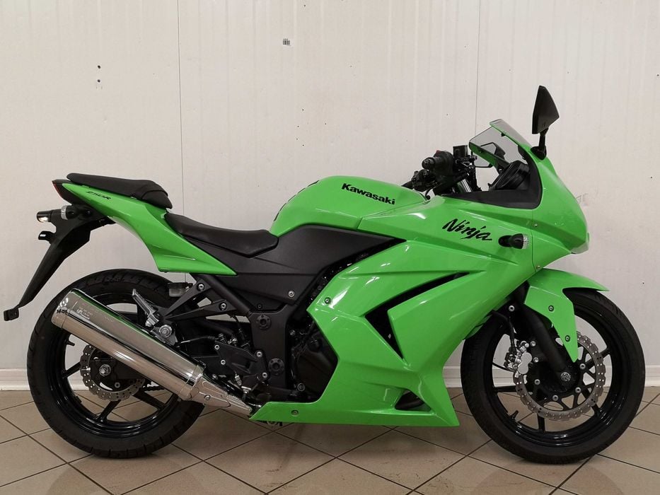 REZERWACJA Kawasaki  250 R  NINJA  Tylko 014000 km !!!