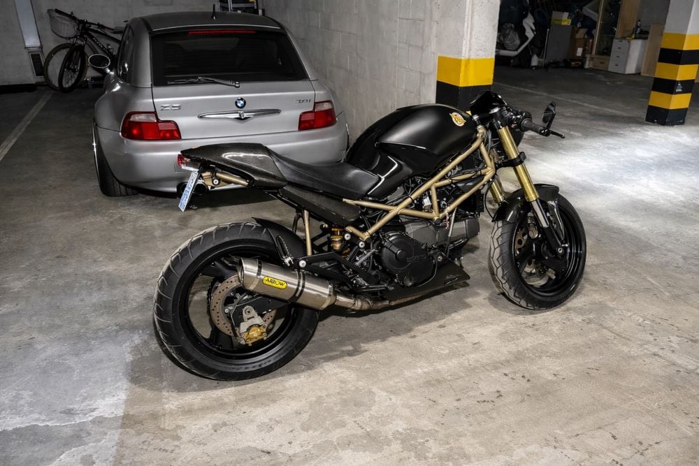 Ducati Monster 600 Cafe Racer