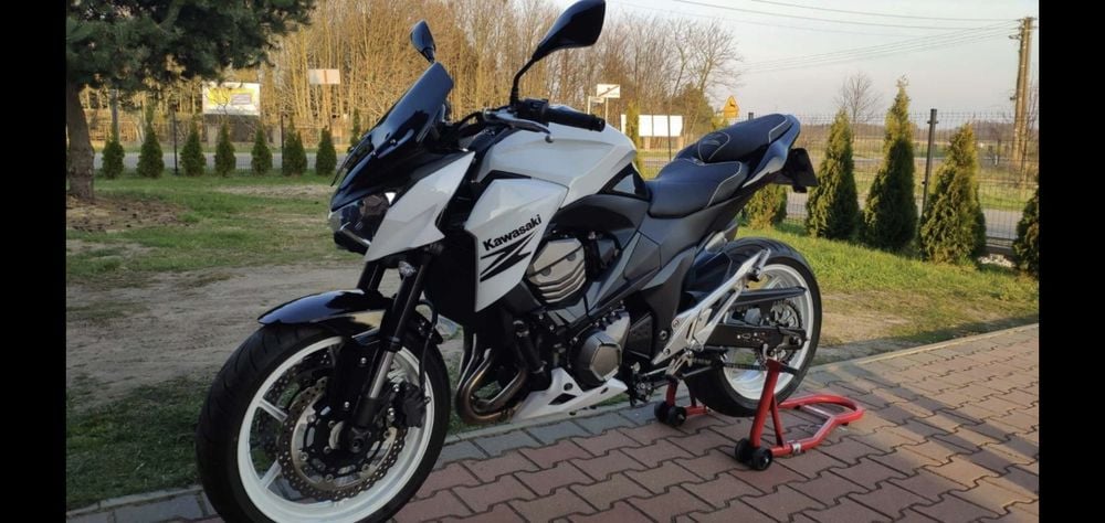 Kawasaki Z800 – 2013 – niski przebieg – bardzo dobry stan