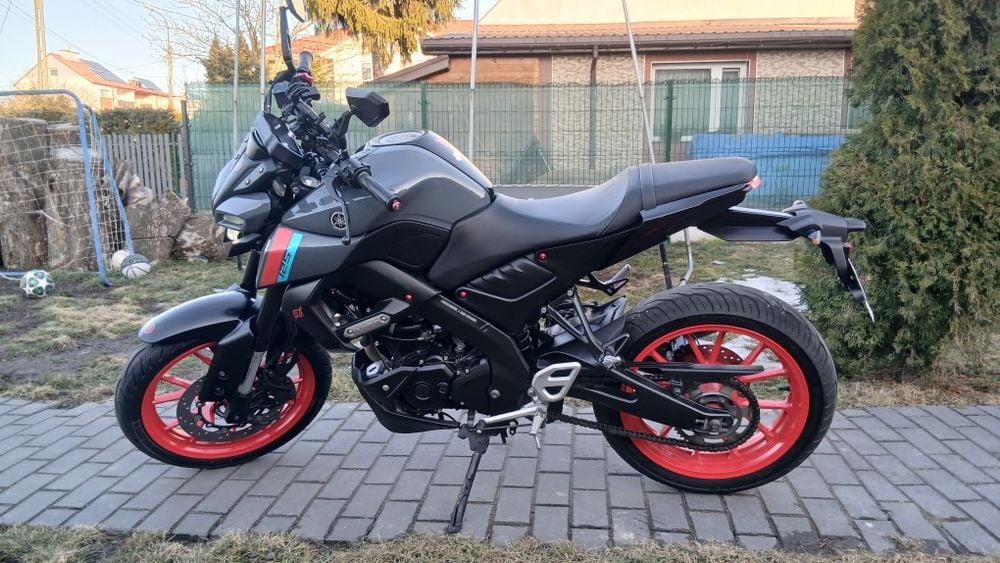 Sprzedam motocykl Yamaha Mt125 ROK 2021