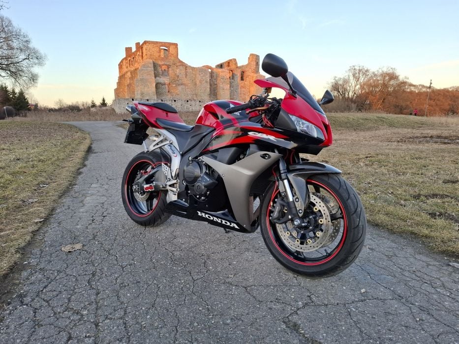 Honda cbr 600rr pc40