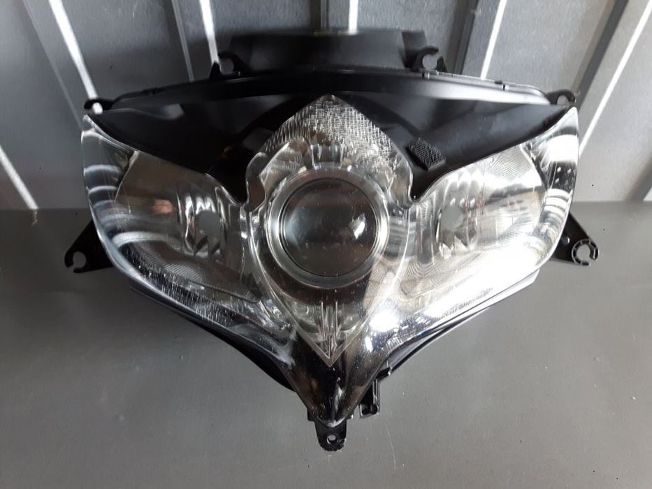 suzuki gsxr 600 750 k8 k9 reflektor lampa przód