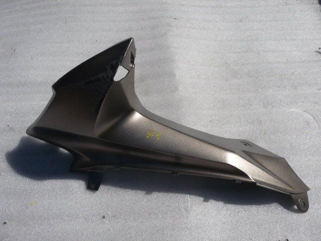 suzuki gsxr 1000 k9 l0 czacha czasza lewy bok