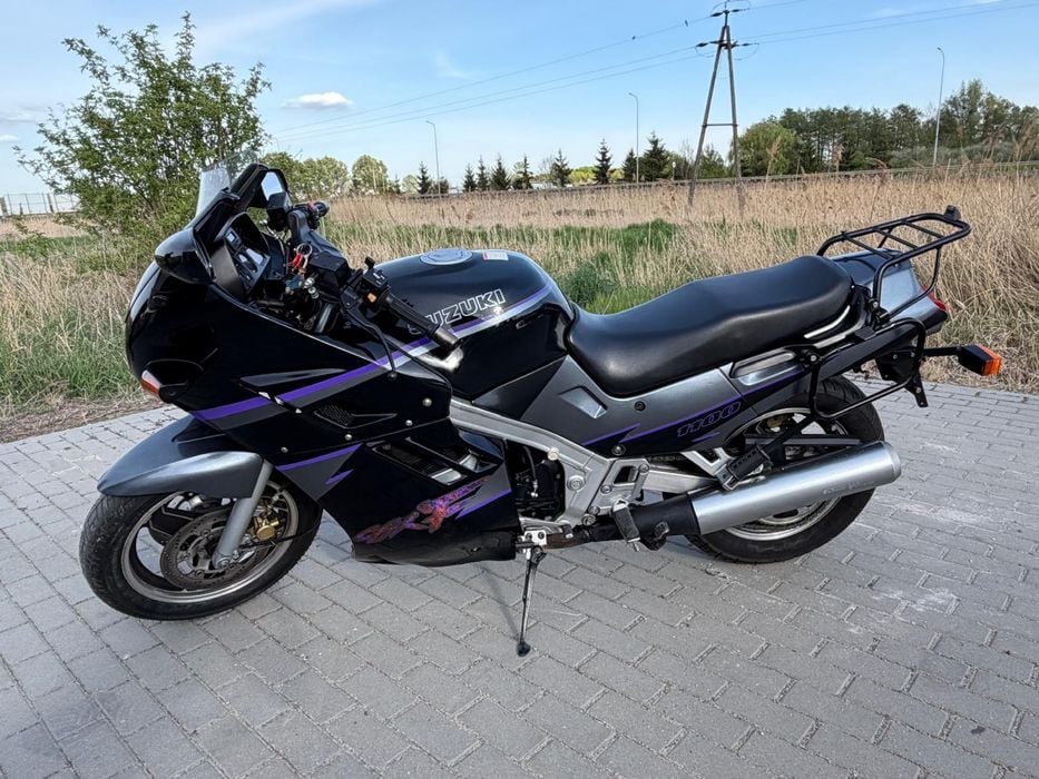 Suzuki GSX 1100F / Stan kolekcjonerski/26 tyś przebiegu !!