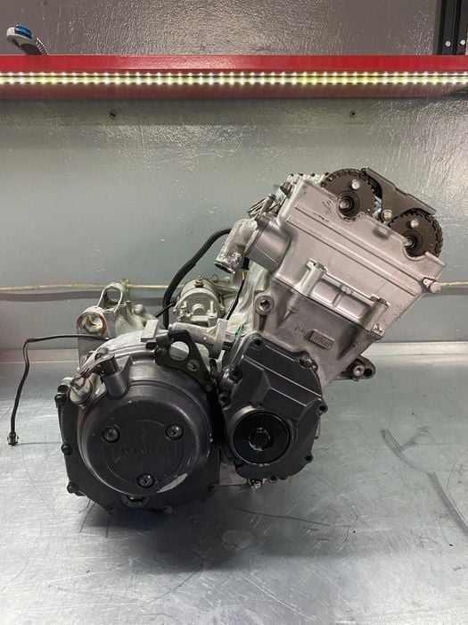 Honda Cbr 900 sc 28/33 silnik Instalcja