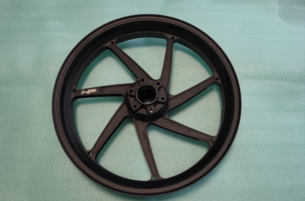 BMW S1000RR S1000R HP4 K46 k47 felga kuta przód koło