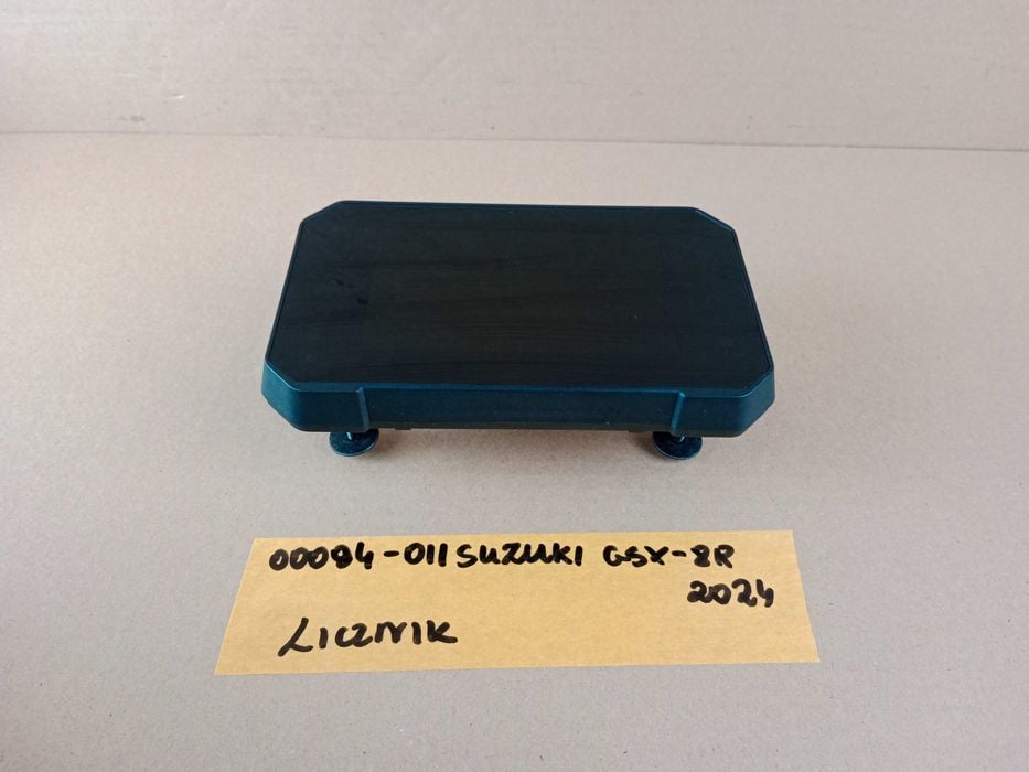 Suzuki GSX-8R Licznik Wyświetlacz Zegary Tablet 23-26
